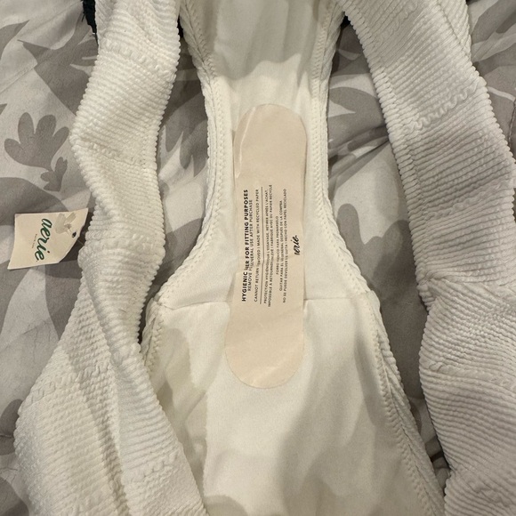 White Ribbed High-Waisted Bikini - Picture 5 of 5